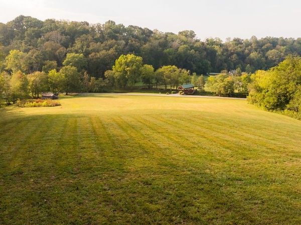 5956 N Lick Creek Rd , Franklin, TN 37064