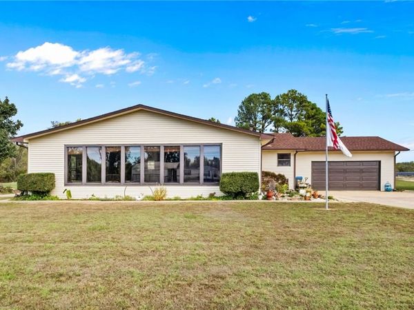5512 W Bogan Drive , Fayetteville, AR 72704
