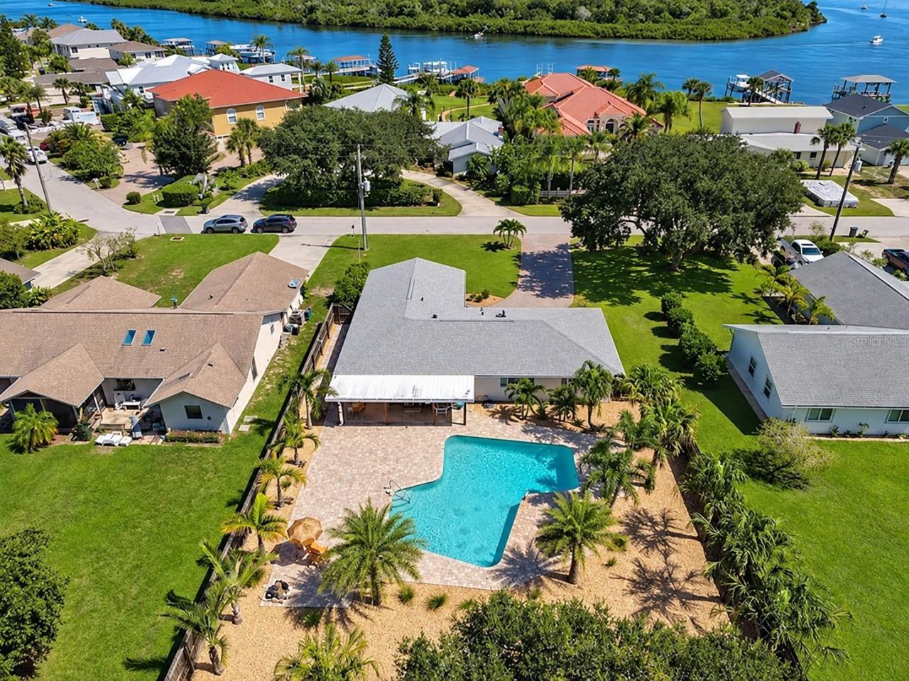 110 Cunningham Dr , New Smyrna Beach, FL 32168 Photo