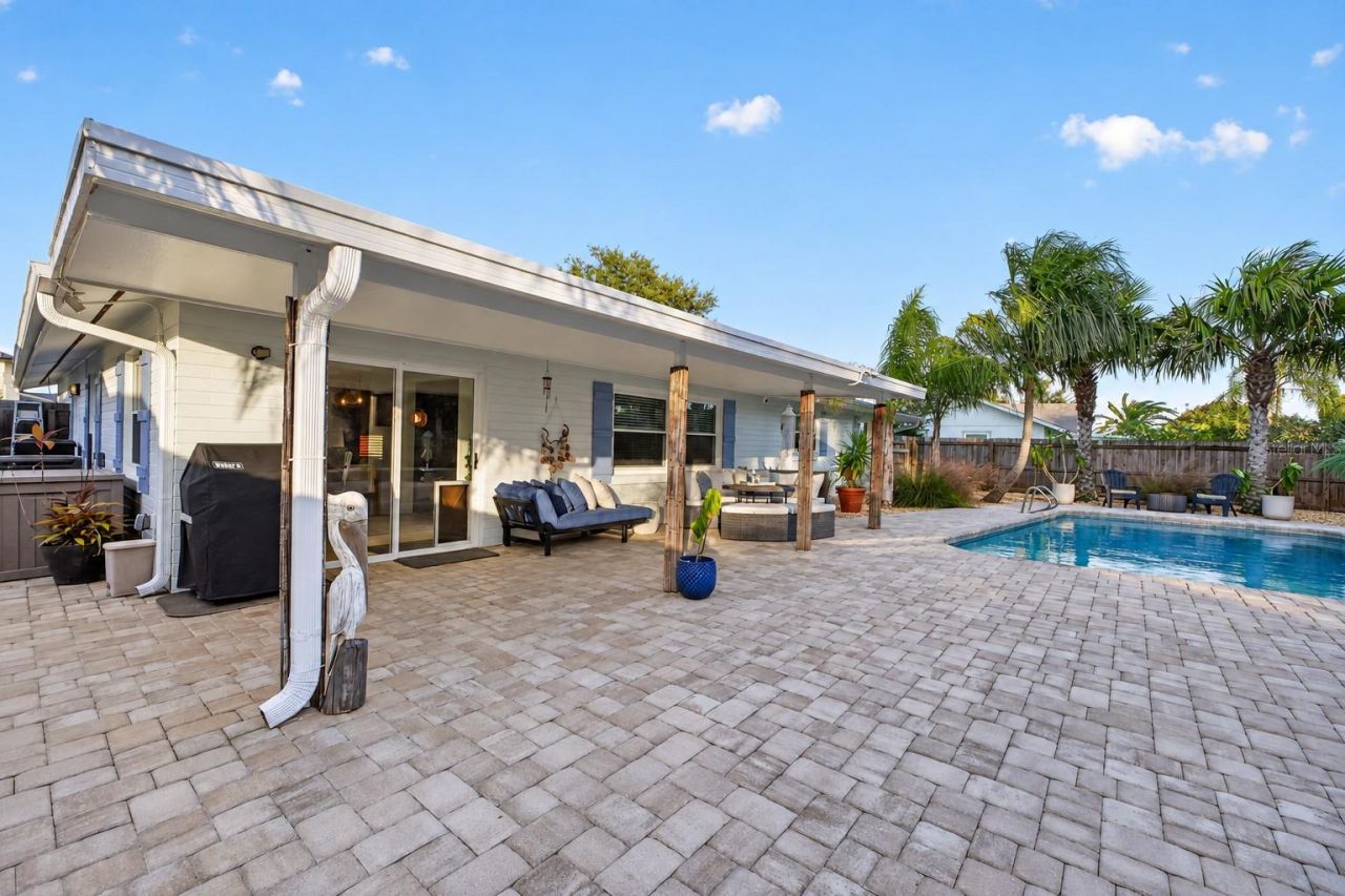 110 Cunningham Dr , New Smyrna Beach, FL 32168 Photo