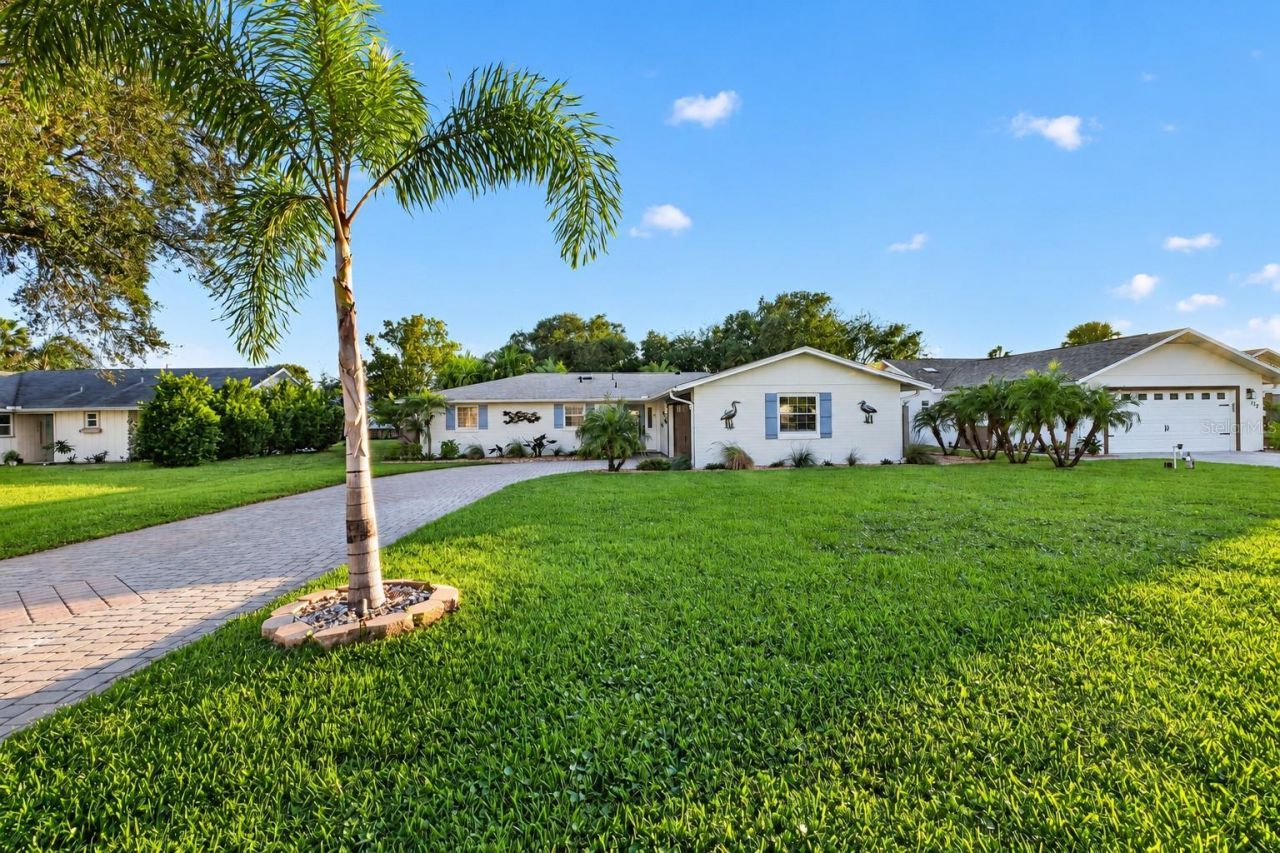 110 Cunningham Dr , New Smyrna Beach, FL 32168 Photo
