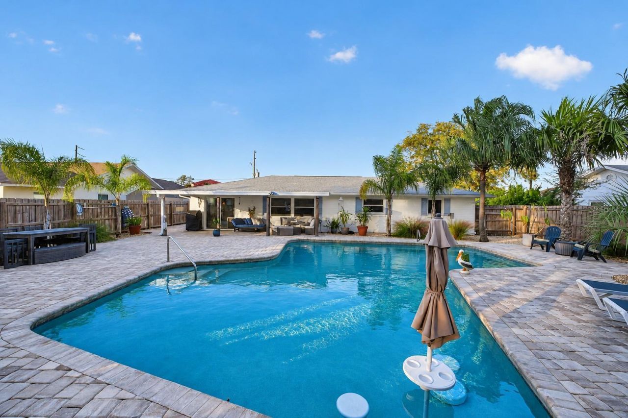 110 Cunningham Dr , New Smyrna Beach, FL 32168 Photo