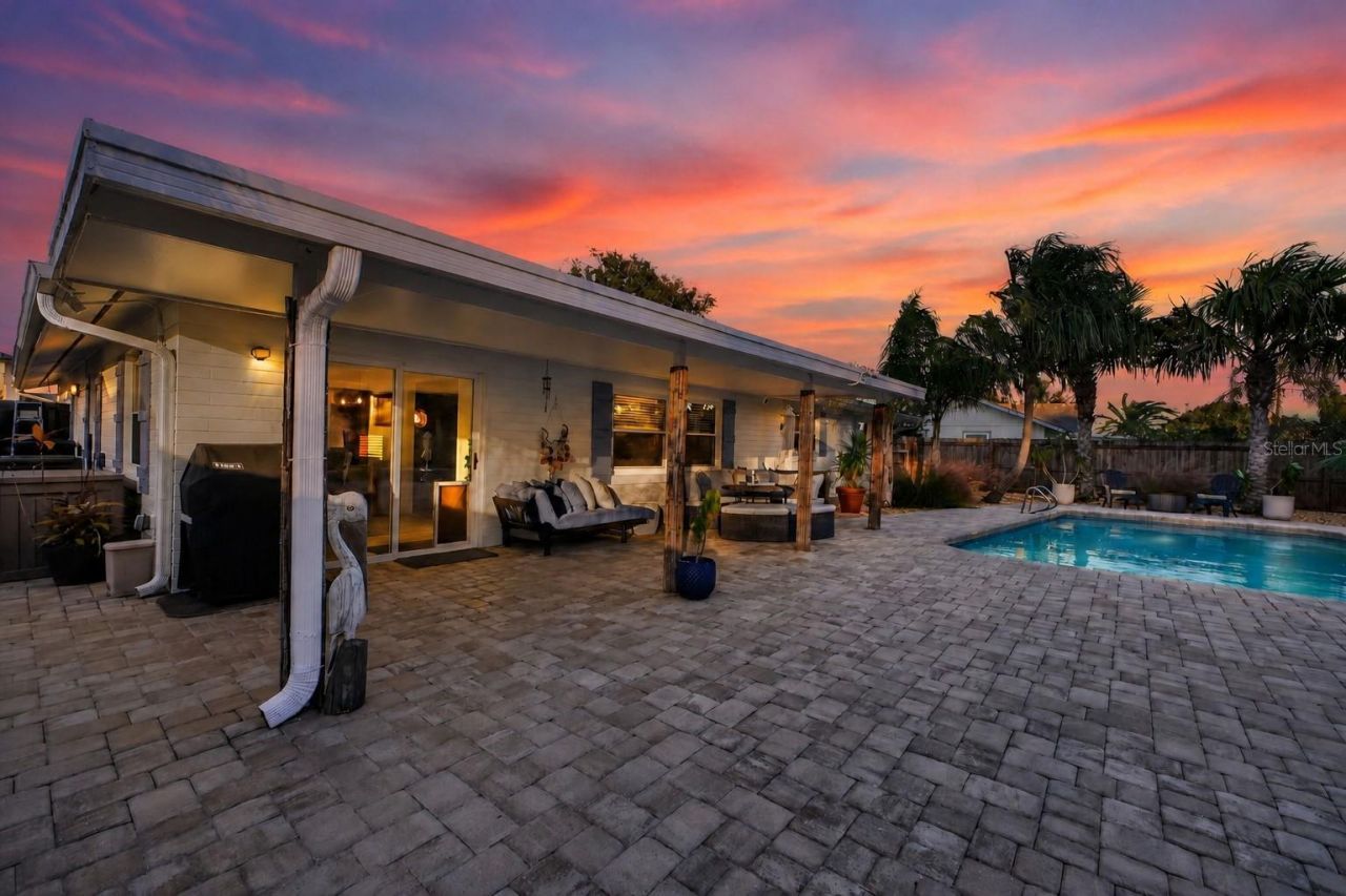 110 Cunningham Dr , New Smyrna Beach, FL 32168 Photo