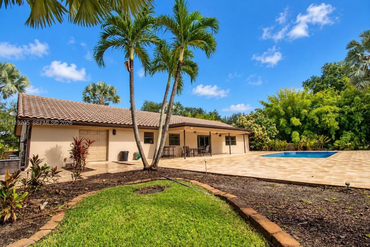 13500 SW 16th Ct, Davie, FL 33325 Photo