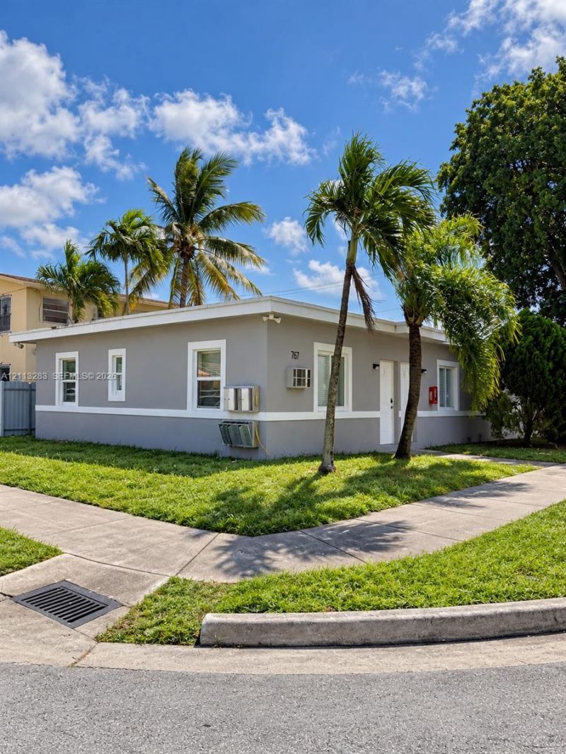 767 W 2nd Ave #1-12, Hialeah, FL 33010 Photo