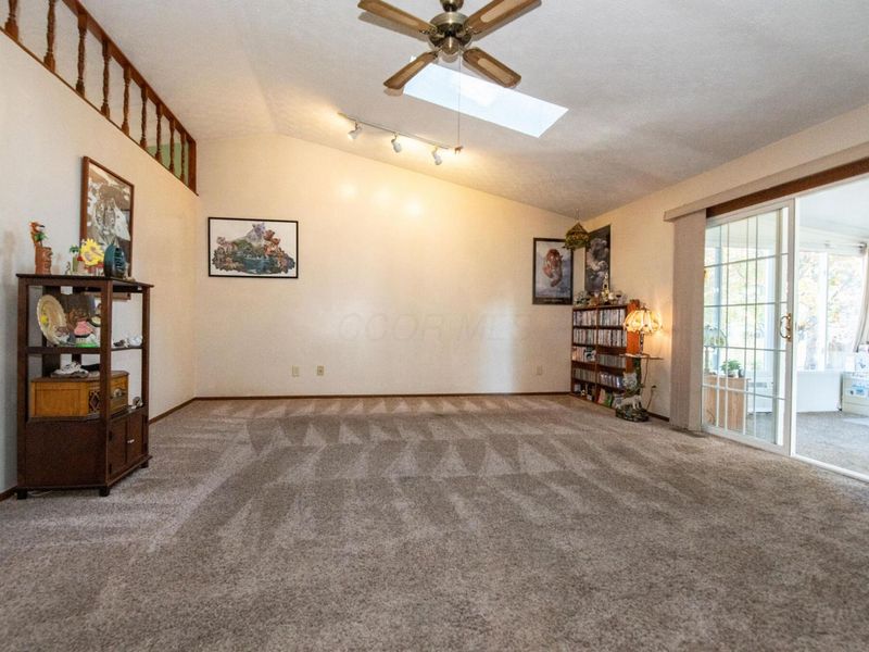 360 Trailblazer Lane , Reynoldsburg, OH 43068 Photo 11