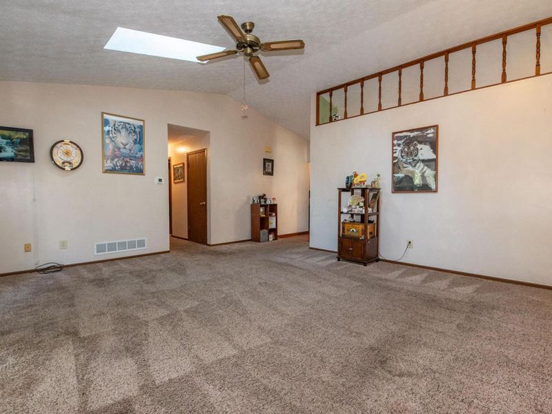 360 Trailblazer Lane , Reynoldsburg, OH 43068 Photo 7