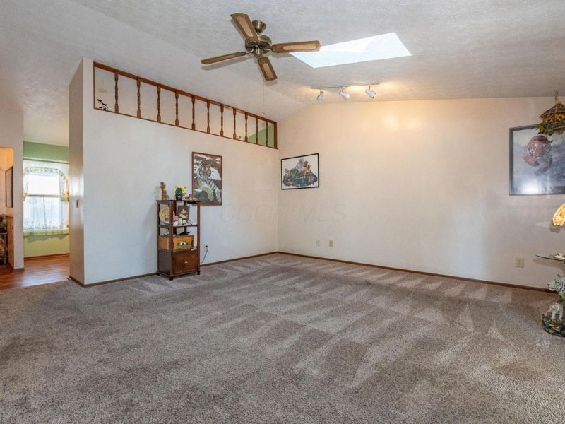 360 Trailblazer Lane , Reynoldsburg, OH 43068 Photo 9