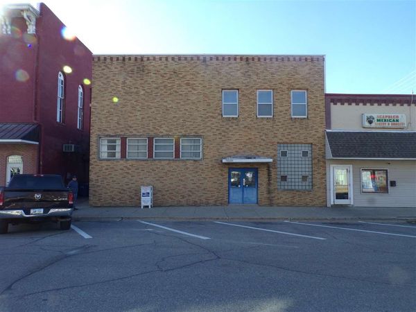 307 N Calhoun St., West Liberty, IA 52776