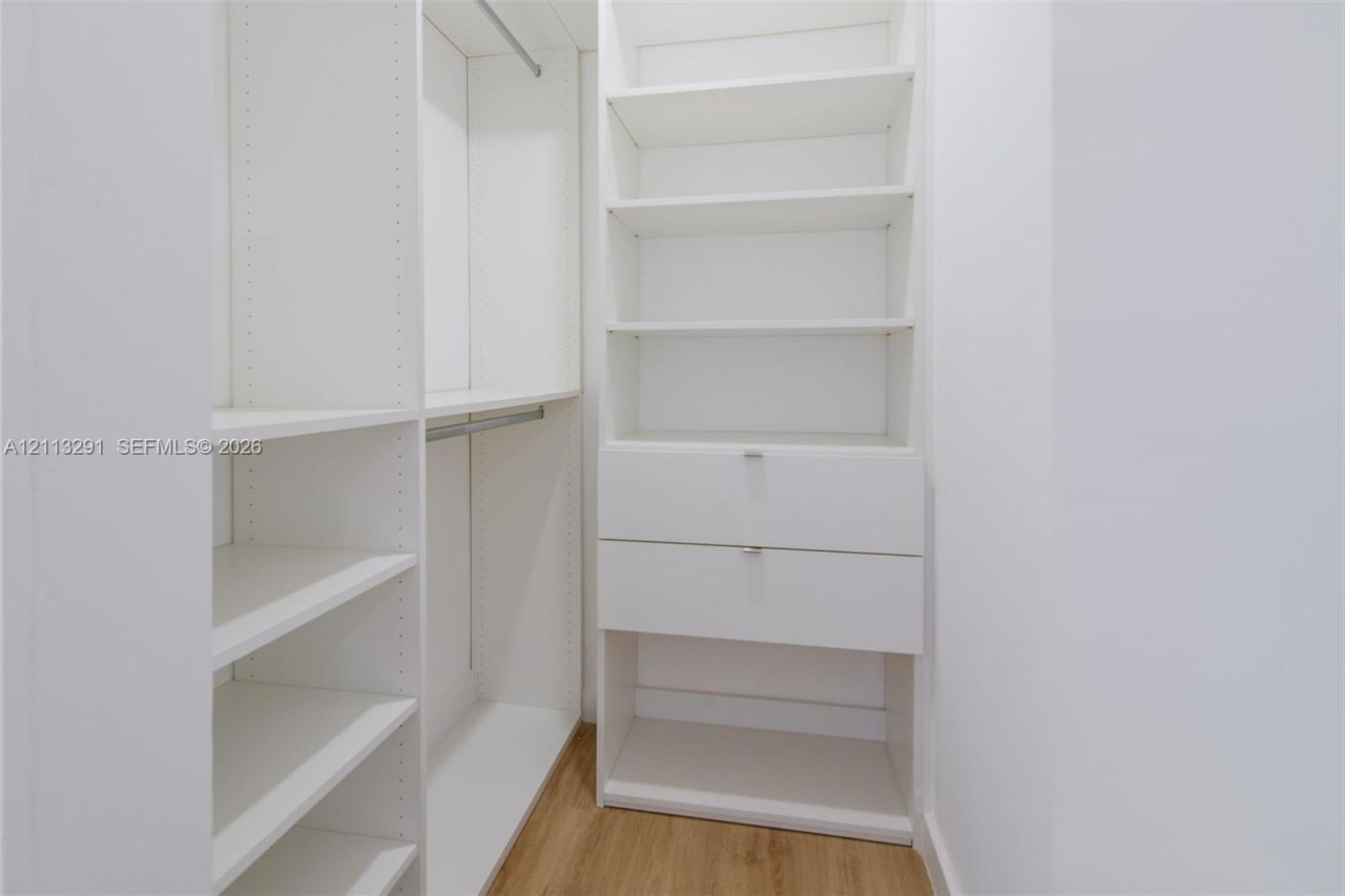 352 SW 17th Rd , Unit 352, Miami, FL 33129 Photo