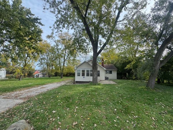 2037 Wright Avenue , North Chicago, IL 60064