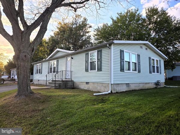 19 GORDON DRIVE , DOVER, DE 19901
