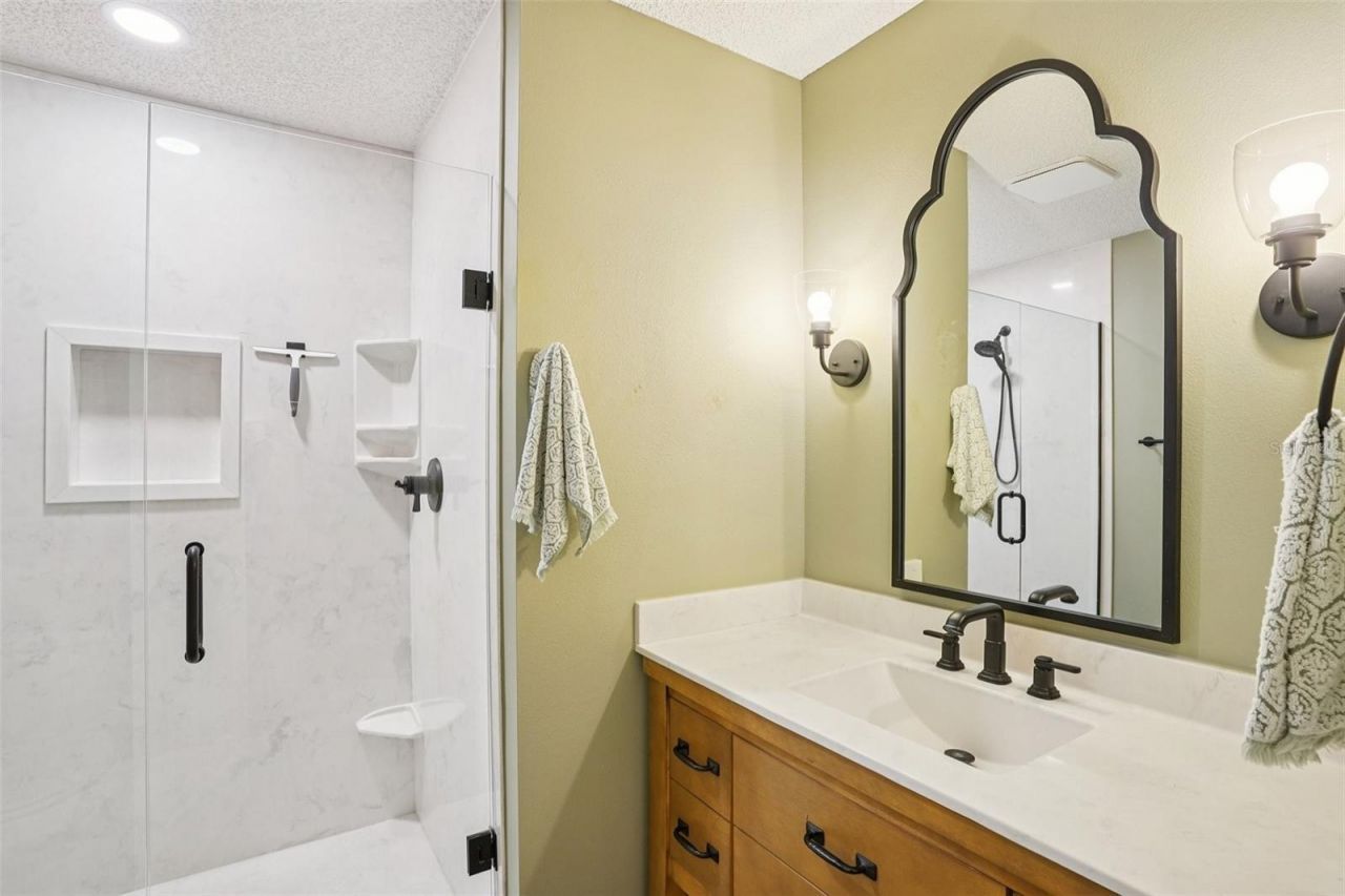 1609 Gibbes Way , The Villages, FL 32162 Photo