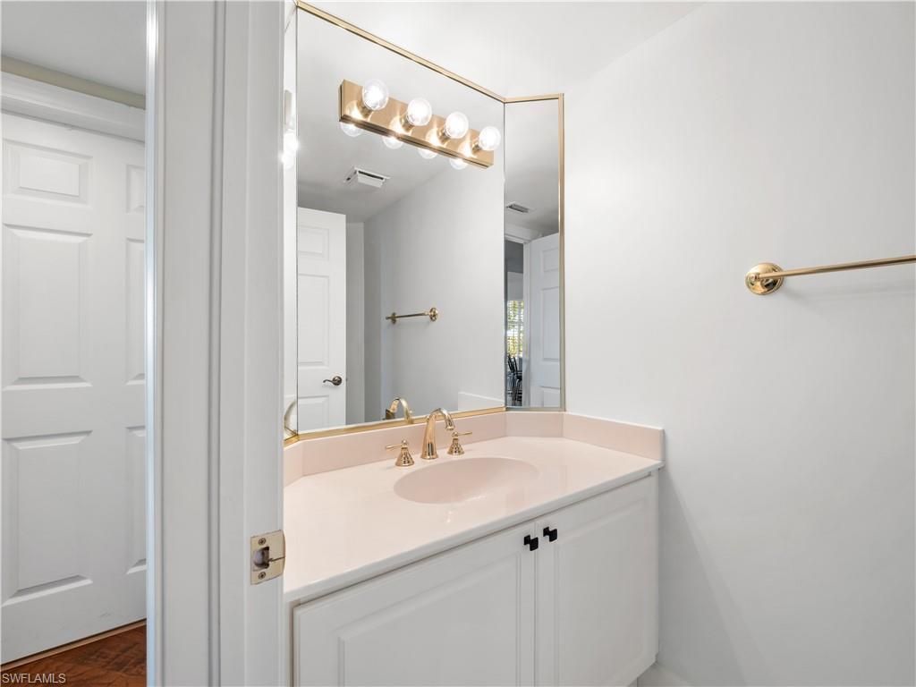 2675 Wulfert Rd, Unit 6, Sanibel, FL 33957 Photo
