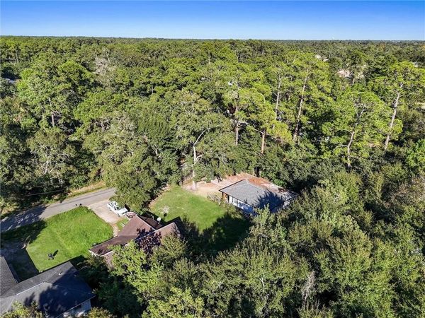 DEVON Drive , Slidell, LA 70460