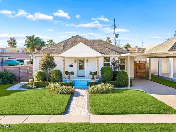 2728 Manley Avenue , Metairie, LA 70001