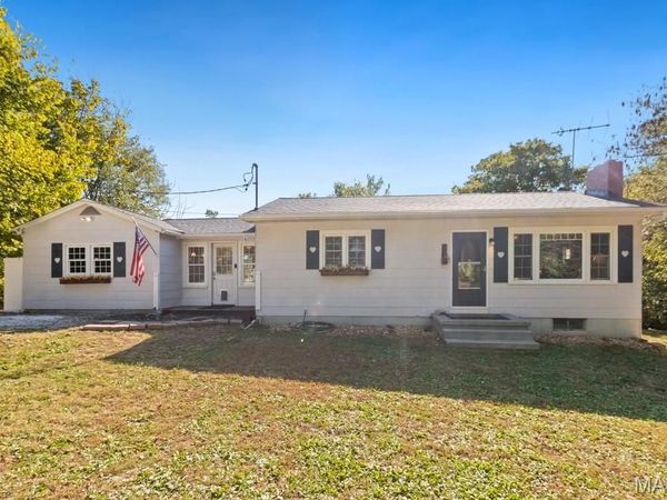 702 Highway At , Villa Ridge, MO 63089