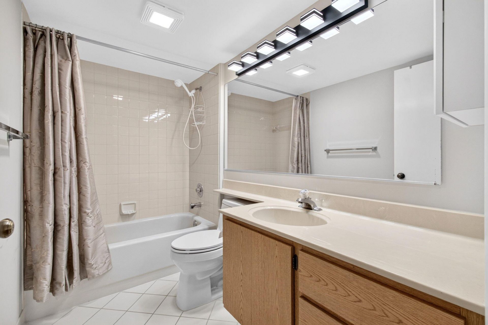 6169 Balboa Circle, Unit 103, Boca Raton, FL 33433 Photo