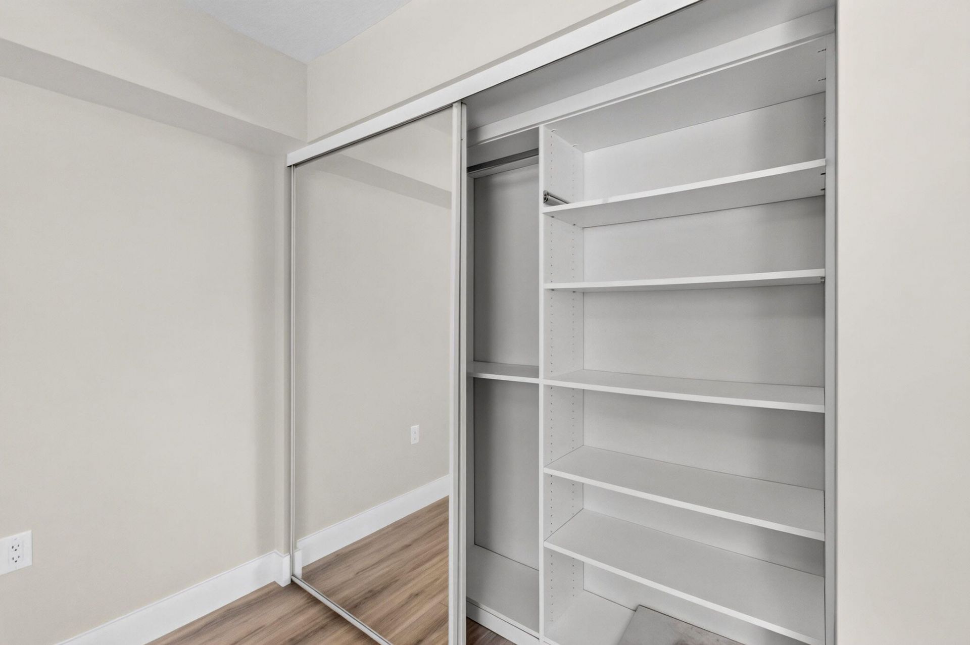 6169 Balboa Circle, Unit 103, Boca Raton, FL 33433 Photo