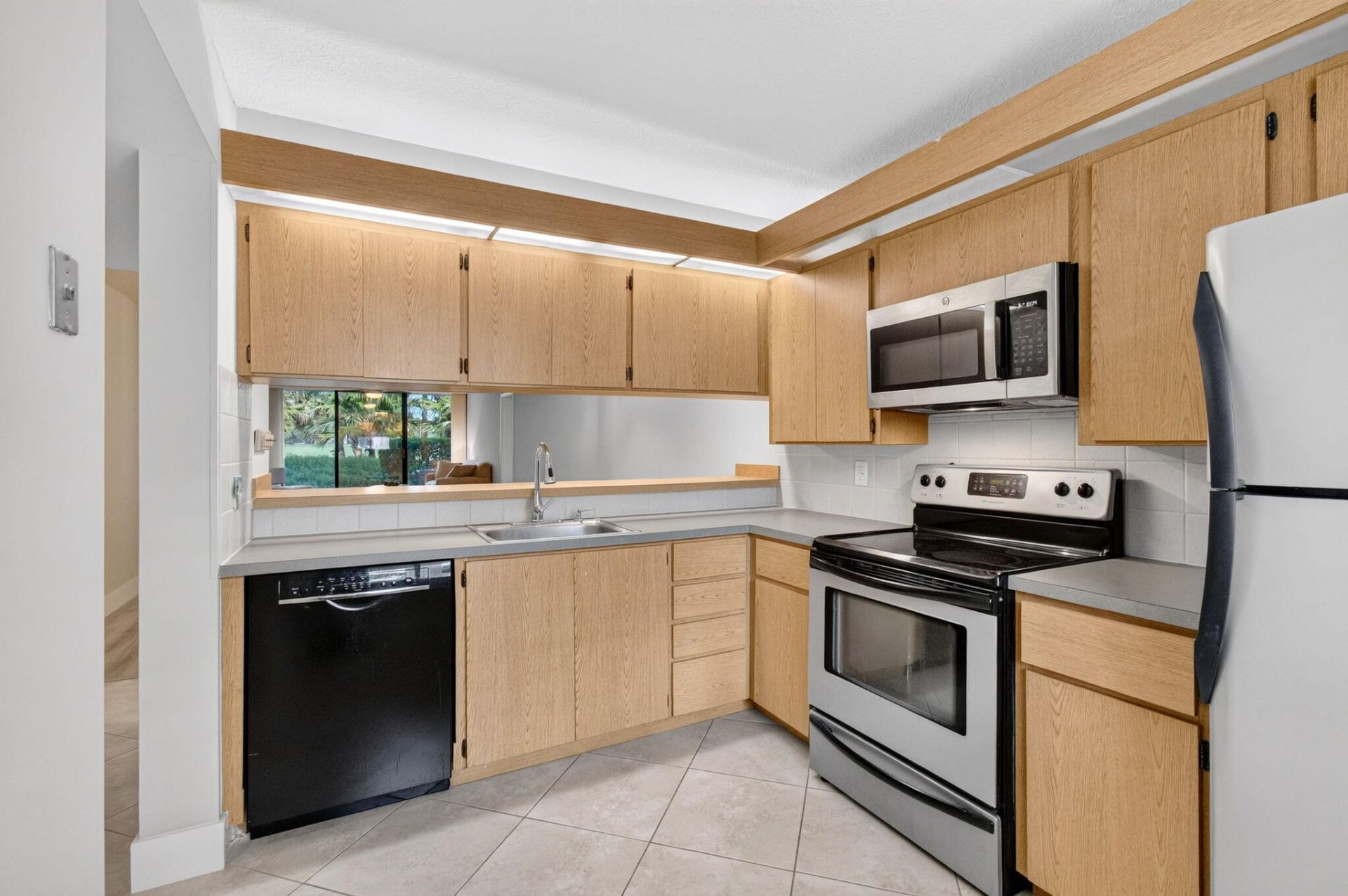 6169 Balboa Circle, Unit 103, Boca Raton, FL 33433 Photo