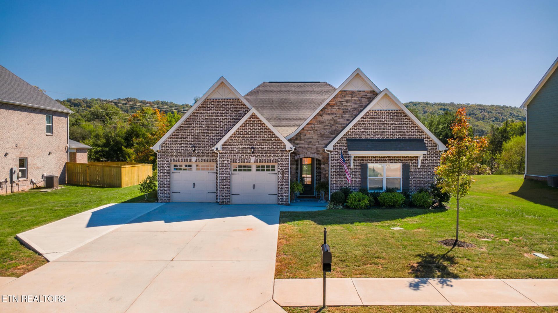 125 Ashton Fields Drive, Lenoir City, TN 37772 Main Photo