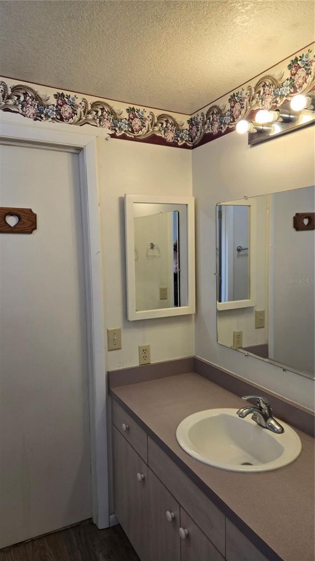 1548 Ingram Avenue , Sarasota, FL 34232 Photo