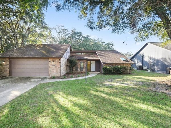 34438 CEDARFIELD DRIVE , DADE CITY, FL 33523
