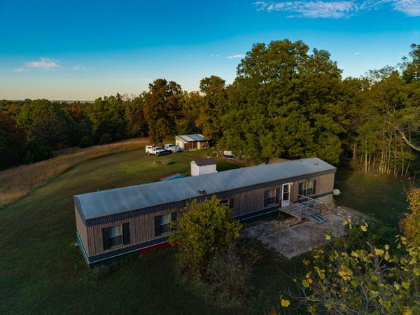 17379 Freedom Road , Willow Springs, MO 65793