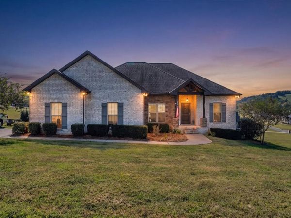 341 Grand View Cir , Normandy, TN 37360