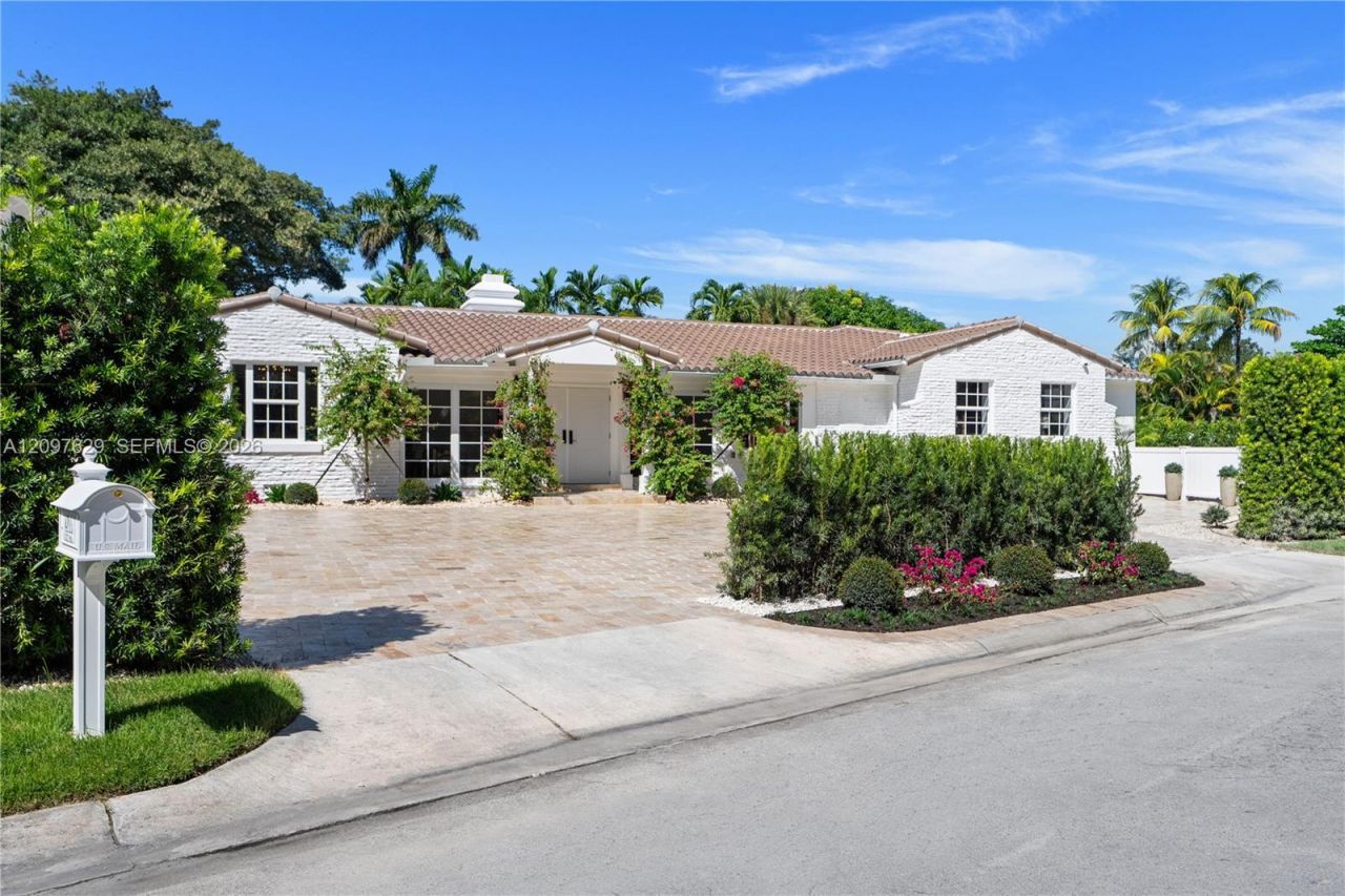 4700 Lake Rd , Miami, FL 33137 Photo