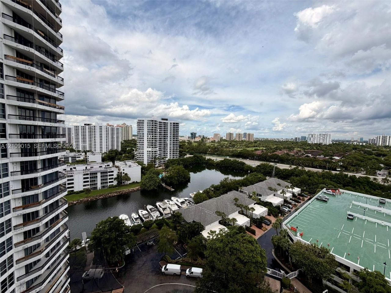 3530 Mystic Pointe Dr , Unit 1709, Aventura, FL 33180 Photo