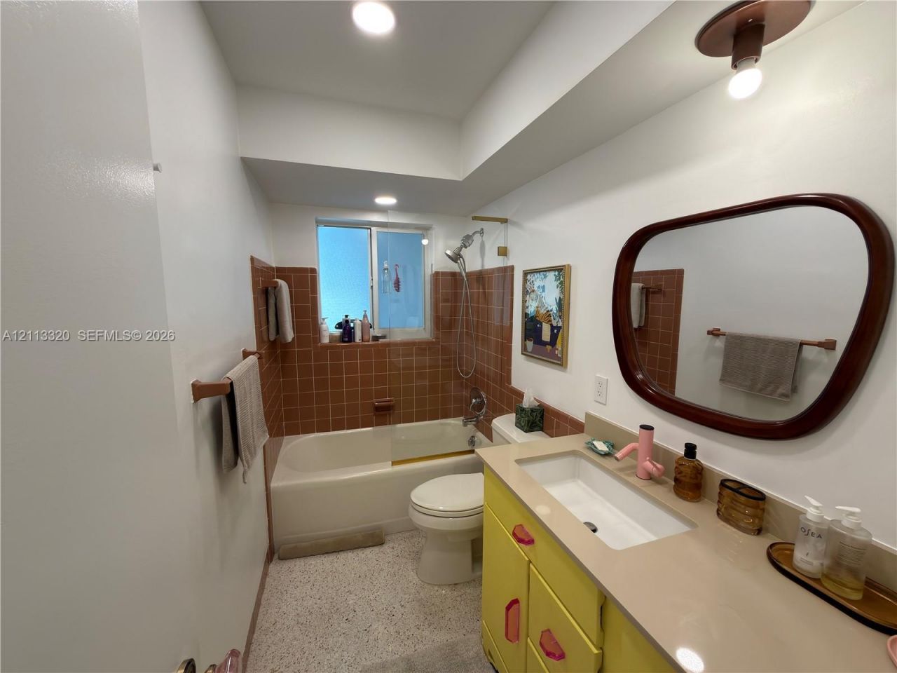 712 NE 25th Ave, Pompano Beach, FL 33062 | MLS ID A12113320 - The Keyes ...
