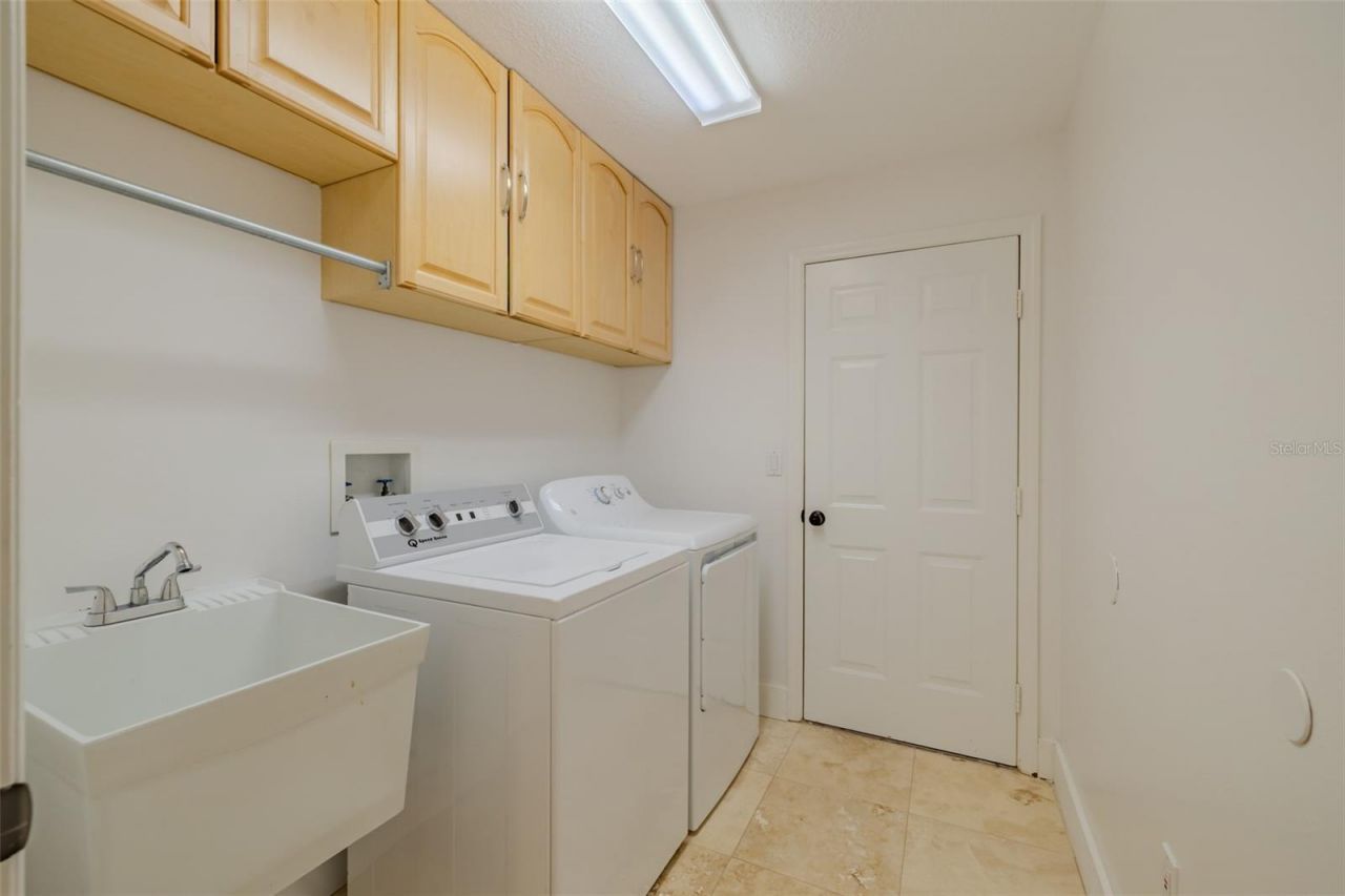 3406 Cypress Landing Drive , Valrico, FL 33596 Photo