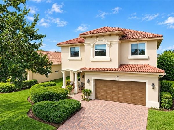 1740 Birdie DR, NAPLES, FL 34120