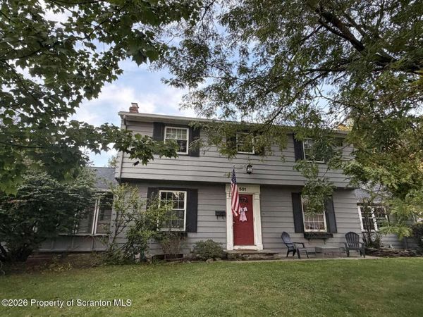 501 Tulip Circle , Clarks Summit, PA 18411