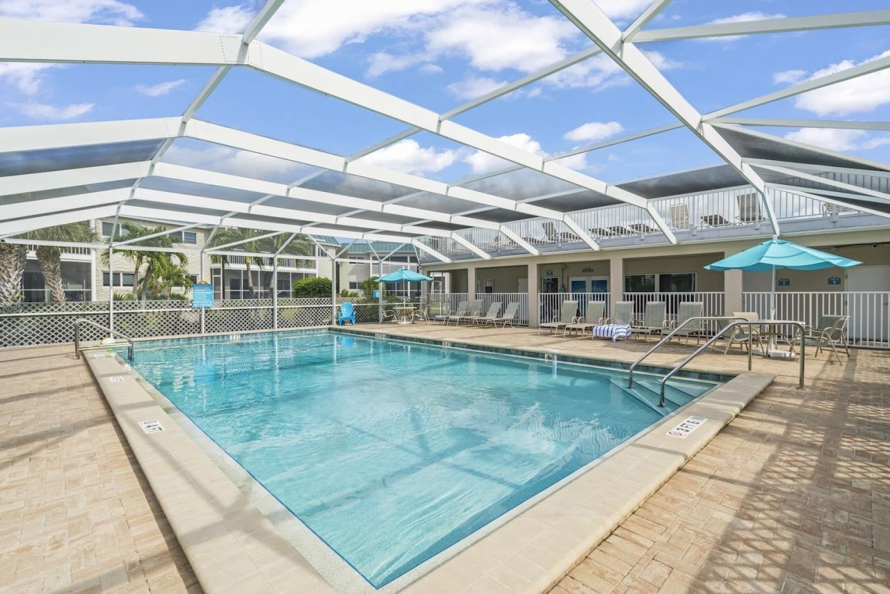 827 E Gulf Dr, Unit C8, Sanibel, FL 33957 Photo
