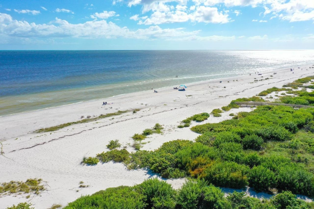 827 E Gulf Dr, Unit C8, Sanibel, FL 33957 Photo