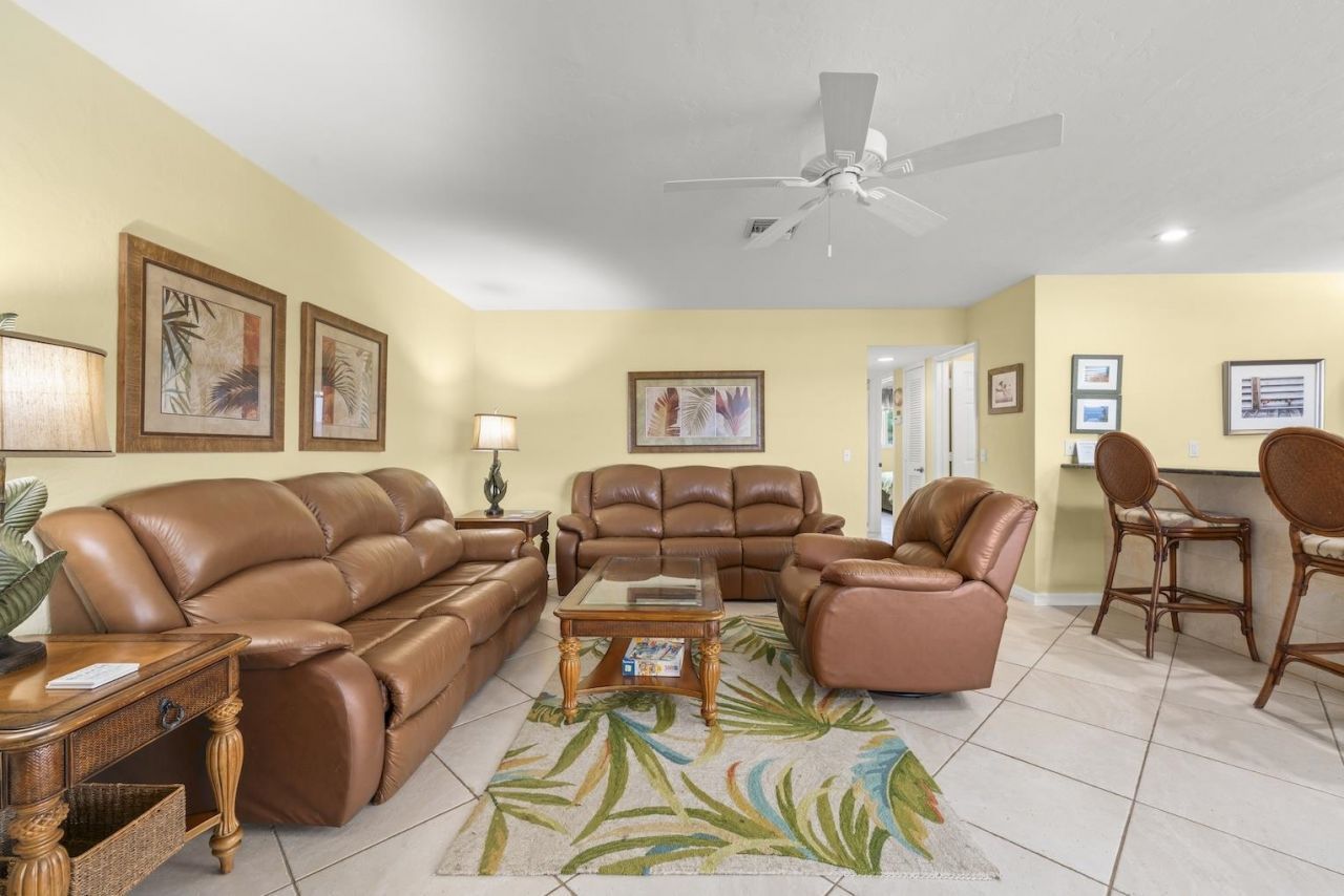 827 E Gulf Dr, Unit C8, Sanibel, FL 33957 Photo