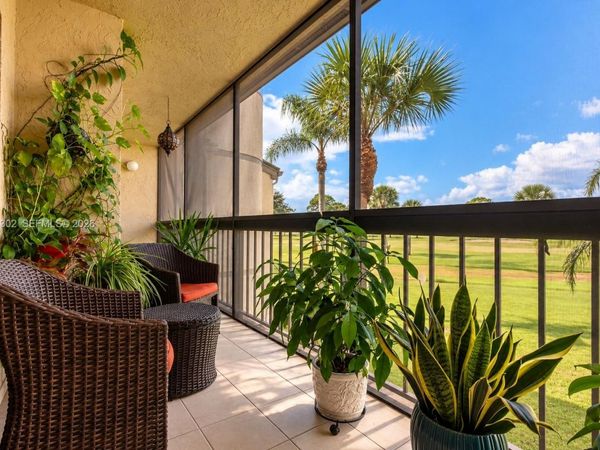 9450 Meadowood Dr , Unit 202, Fort Pierce, FL 34951