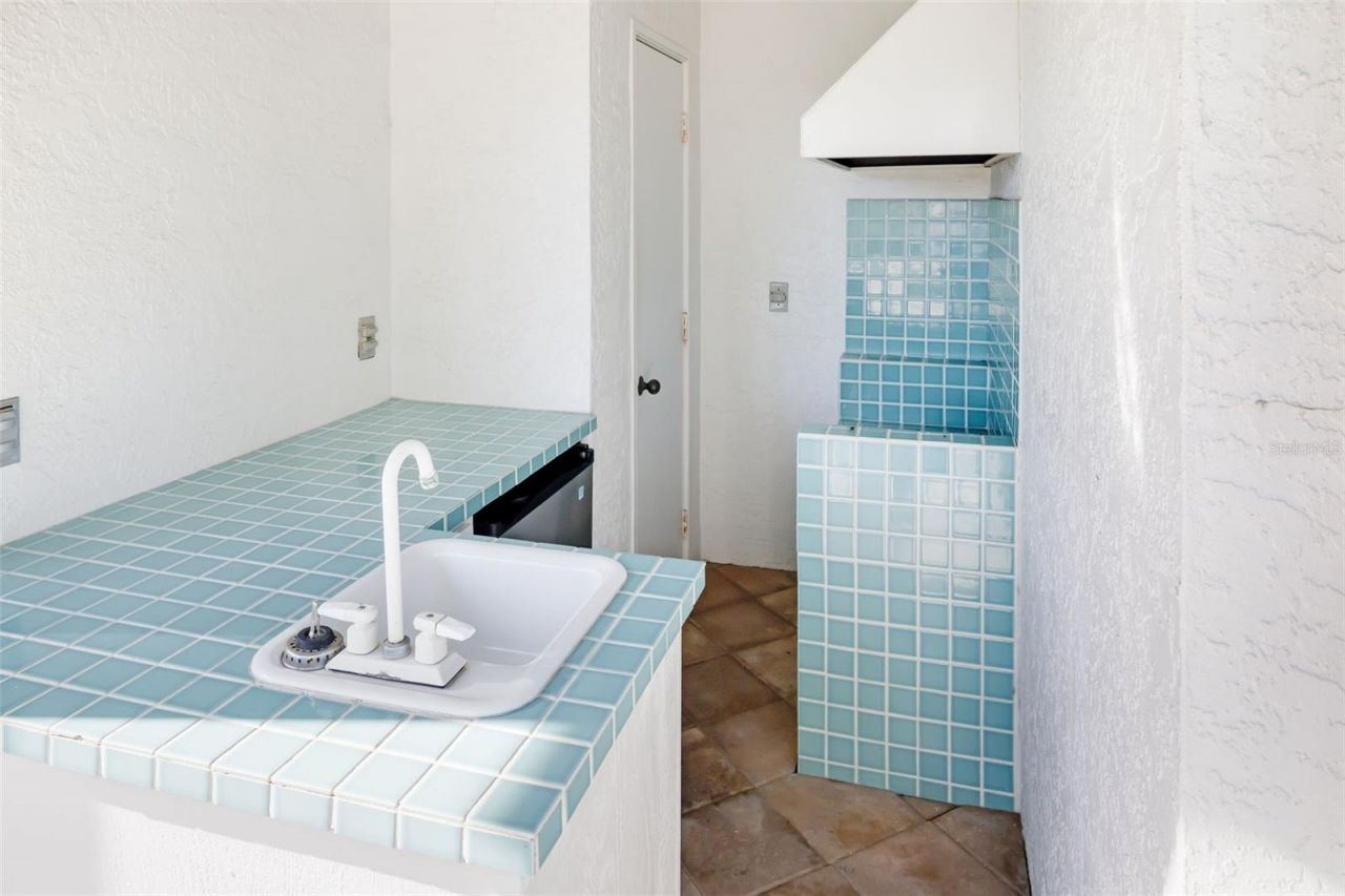 3321 Charles Macdonald Drive, Sarasota, FL 34240 Photo