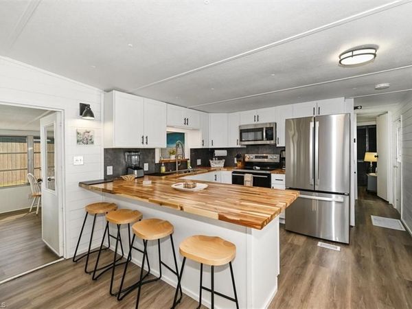 12211 Palm DR , FORT MYERS, FL 33908