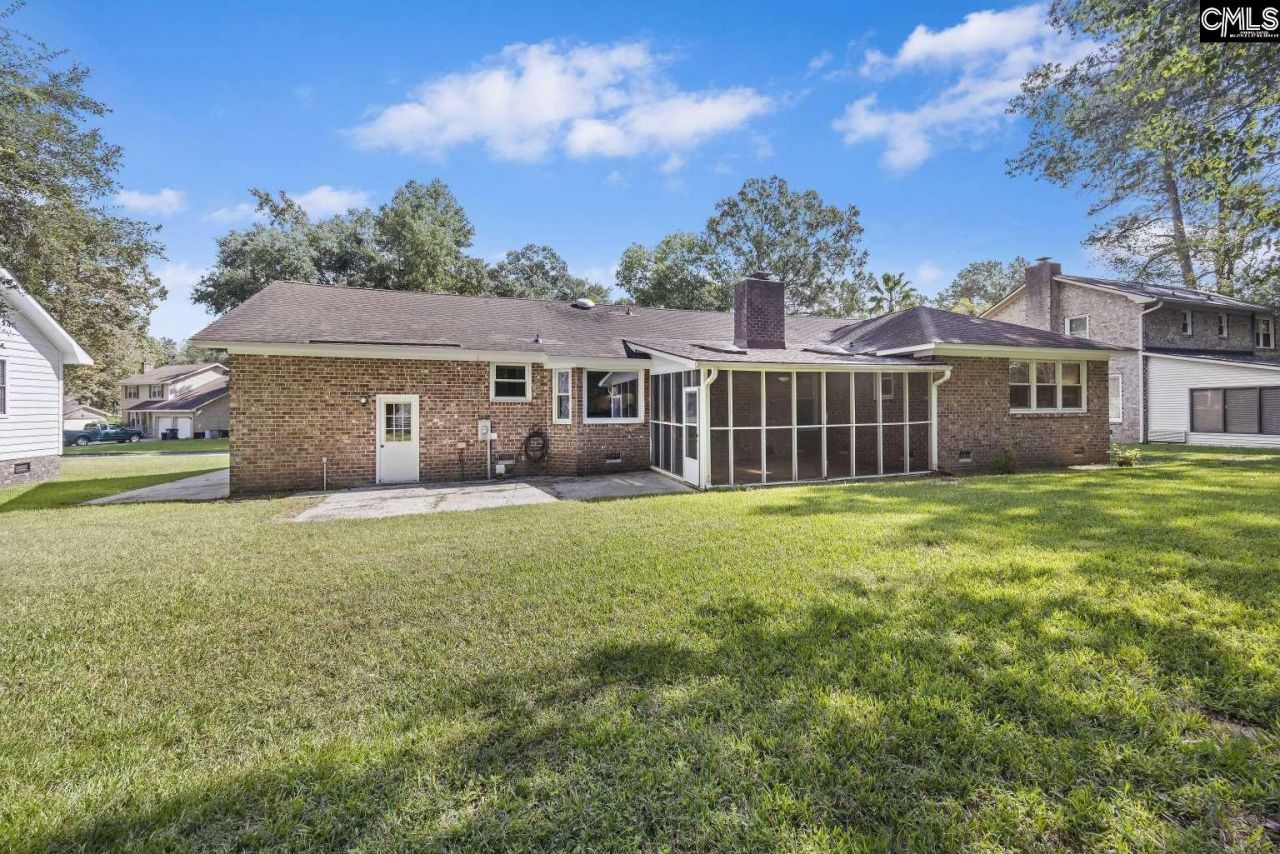 104 Blue Heron Drive  Photo 23