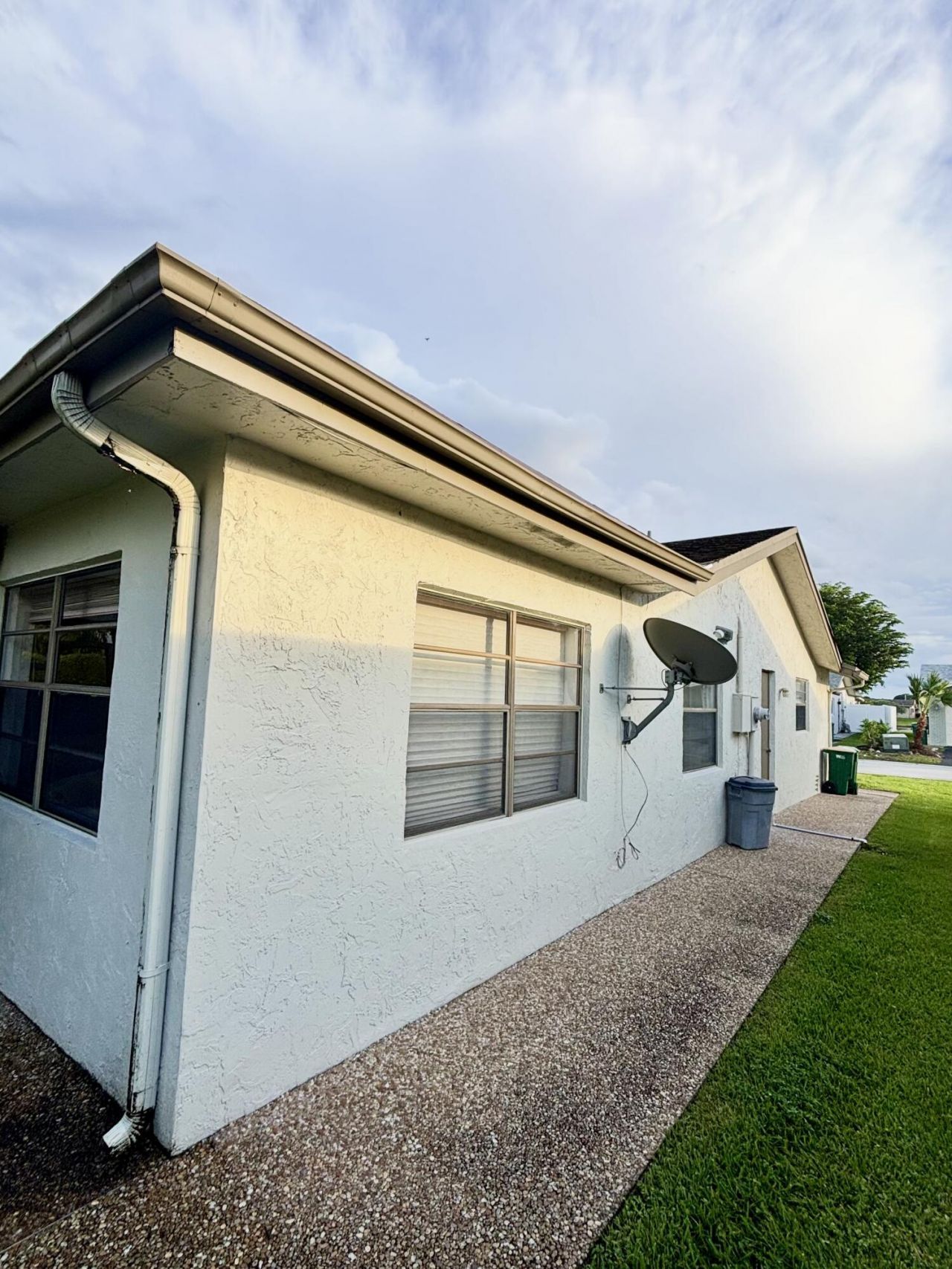 9521 NW 83rd Street, Tamarac, FL 33321 Photo