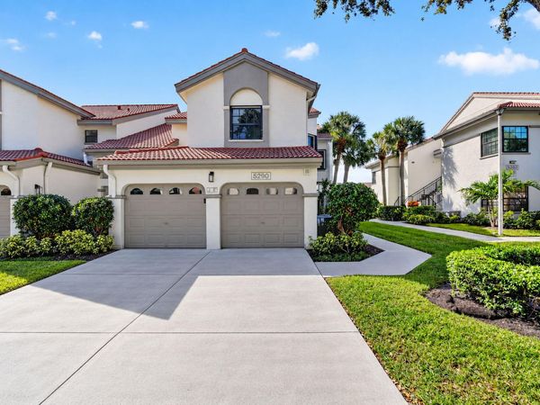 5290 Europa Drive, Unit E, Boynton Beach, FL 33437