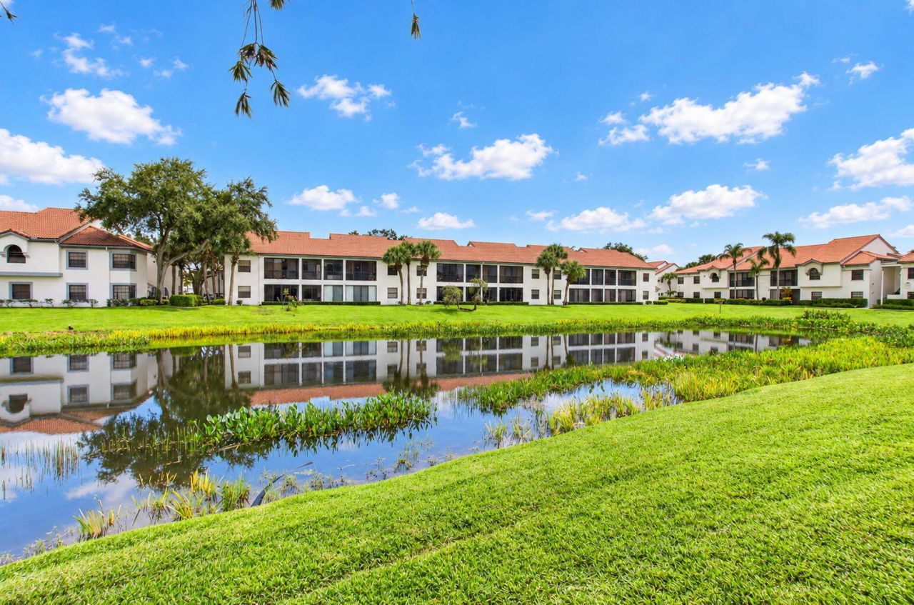 5290 Europa Drive, Unit E, Boynton Beach, FL 33437 Photo