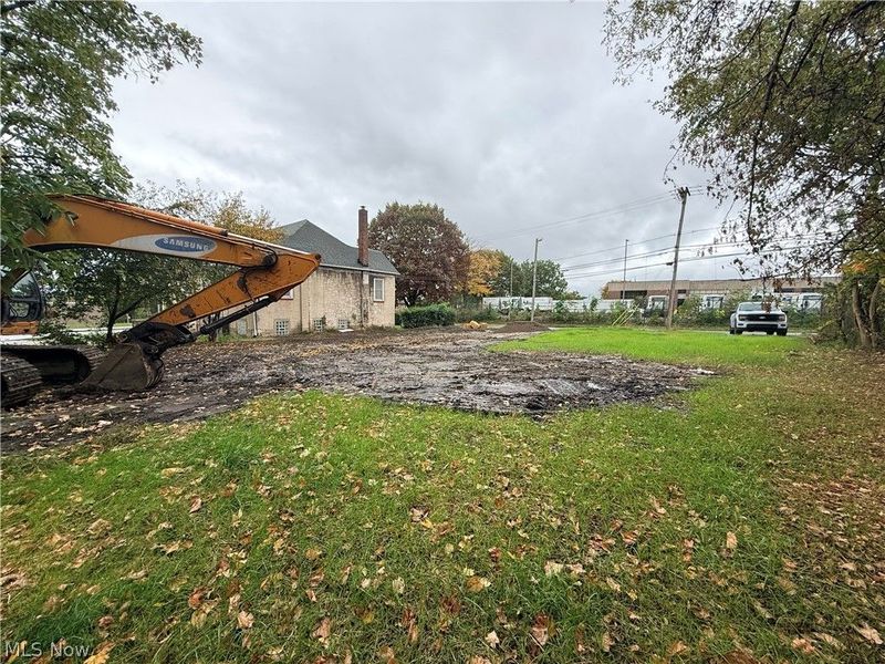 184 E Voris Street, Akron, OH 44311 Photo 4