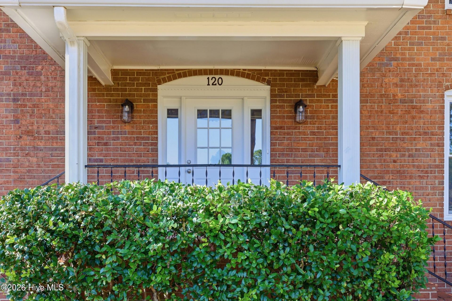 120 Kalmia Circle  Photo 7