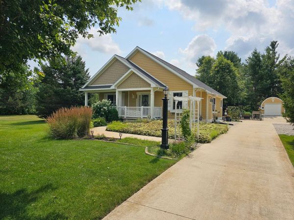 1949 Ashley Lane, Gaylord, MI 49735