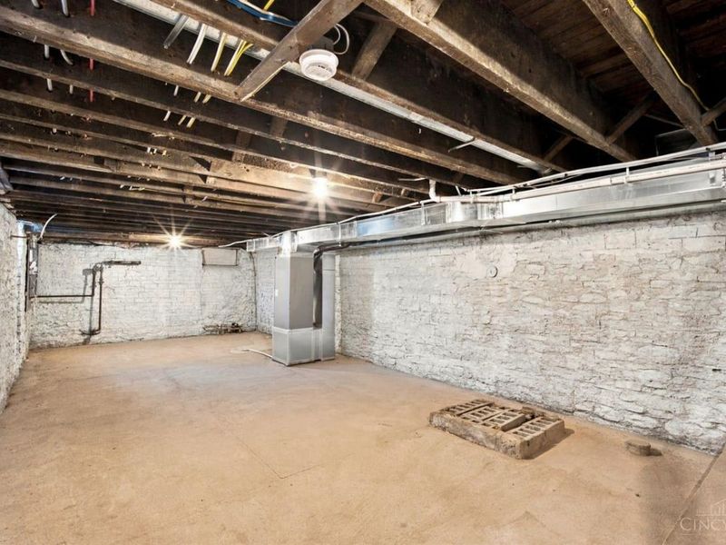 636 Delhi Avenue, Cincinnati, OH 45204 Photo 36