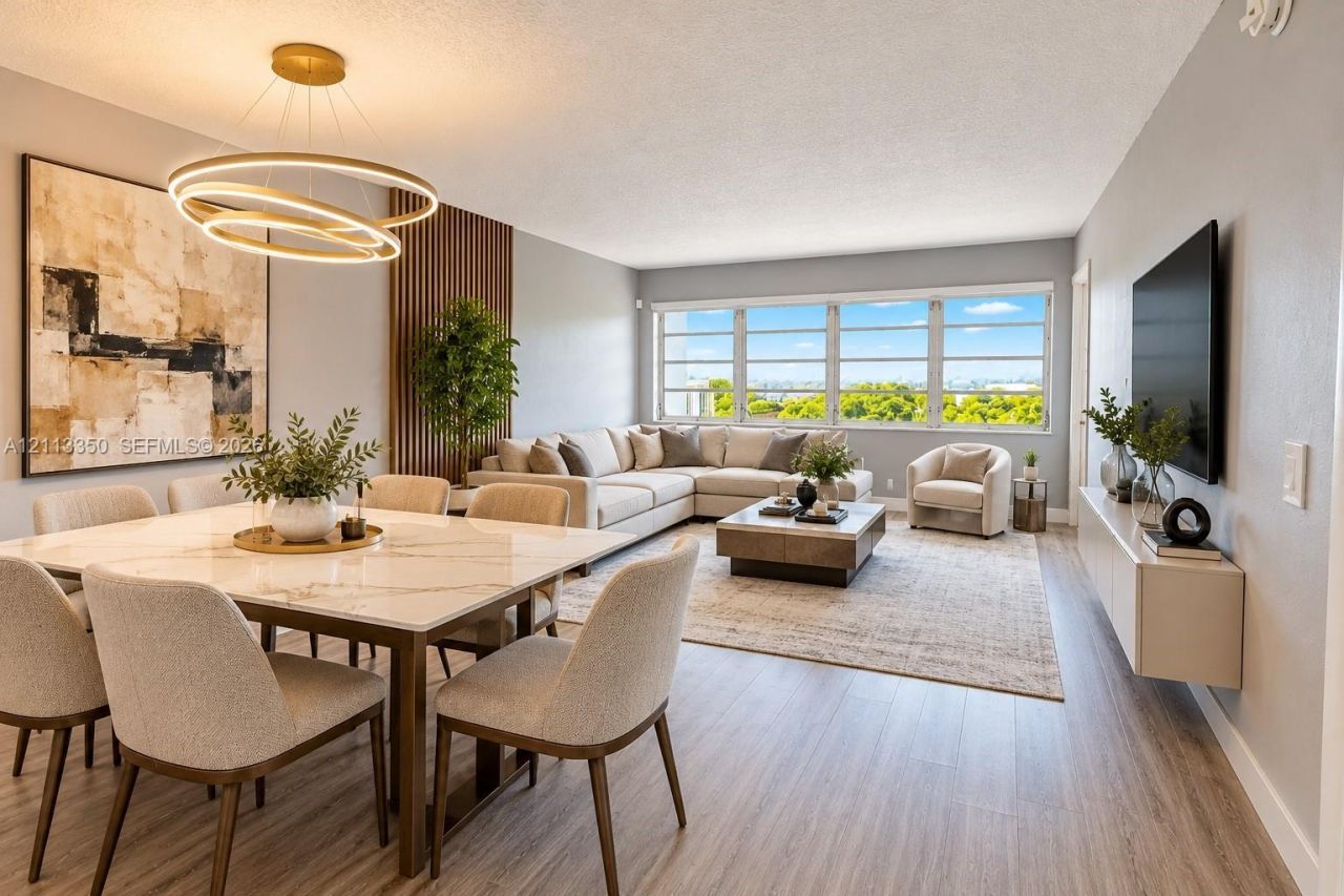 330 SE 2nd St , Unit 504F, Hallandale Beach, FL 33009 Photo